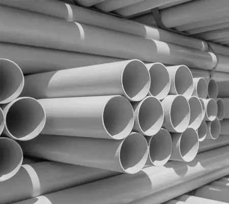 Tuberías para gas, cuáles se utilizan para la instalación de gas 5 Tuberías de PVC estibadas en un almacén